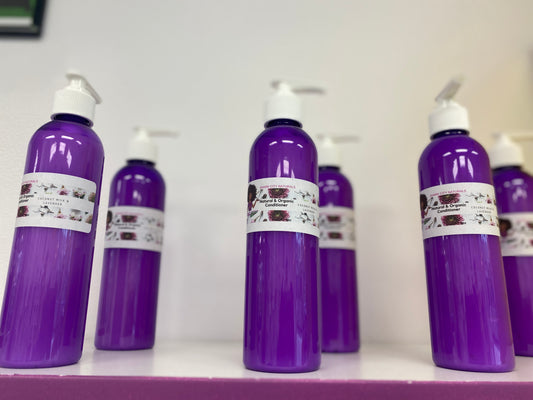 Coconut milk and lavender conditioner